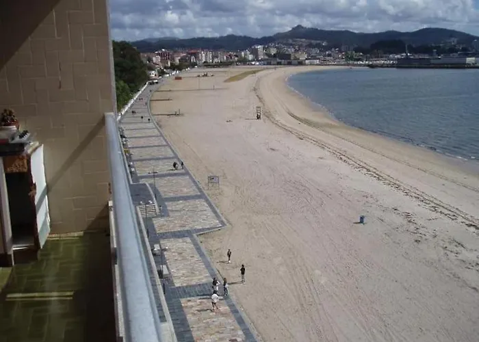 Апартаменты 100 M Playa, Vilagarcia De Arousa.