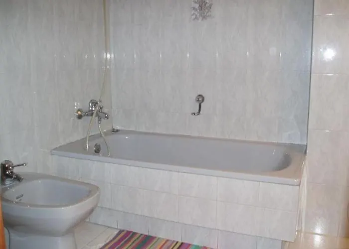 100 M Playa, Vilagarcia De Arousa. Апартаменты *